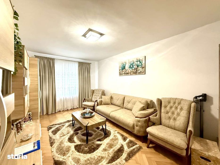 Apartament 3 camere 70 mp bloc tip vilă complet utilat zona Primăriei