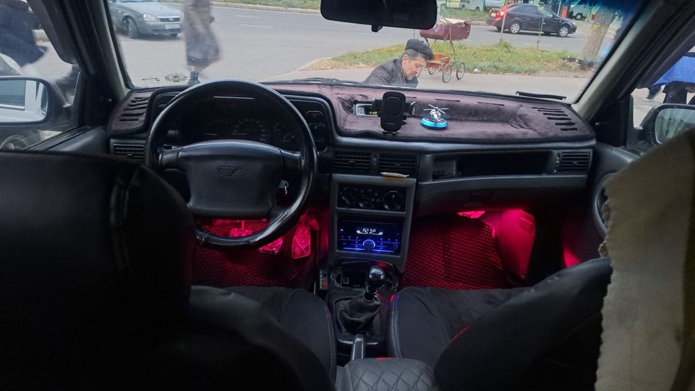 Moshina yaxshi holatda