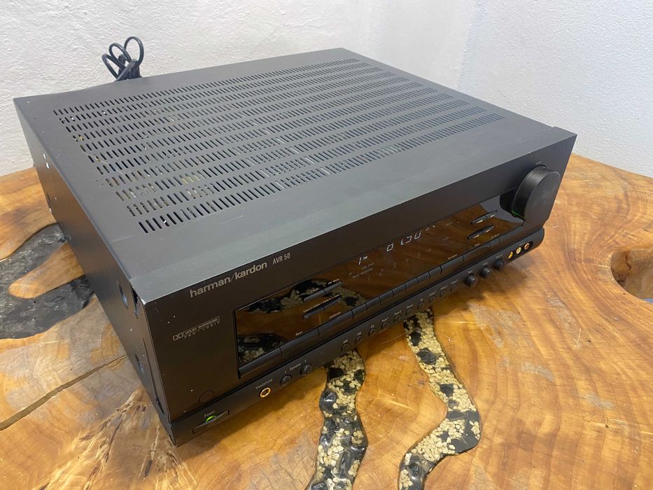 Statie / amplificator harman kardon AVR 50