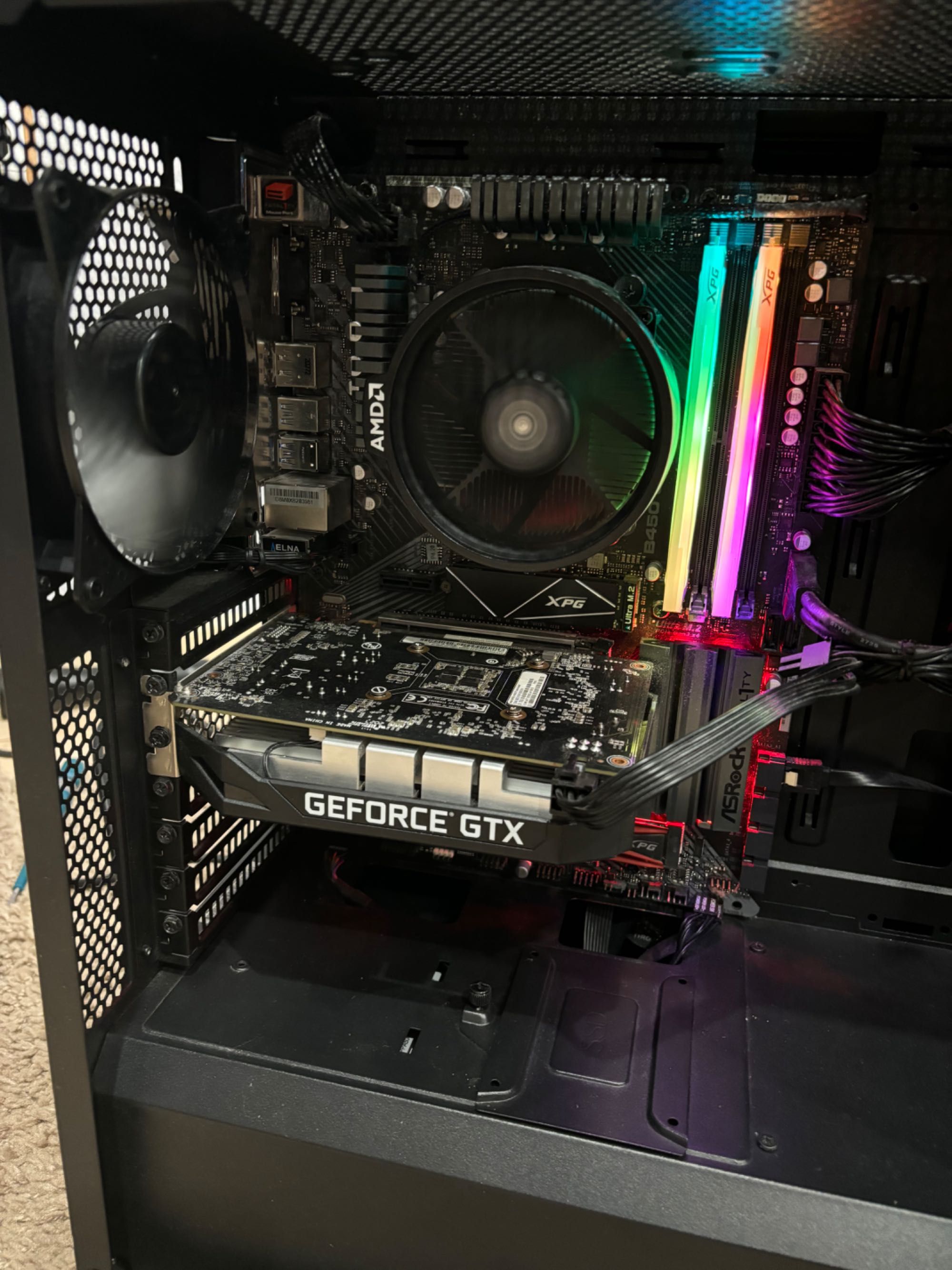 Компютър gtx1650 ryzen5