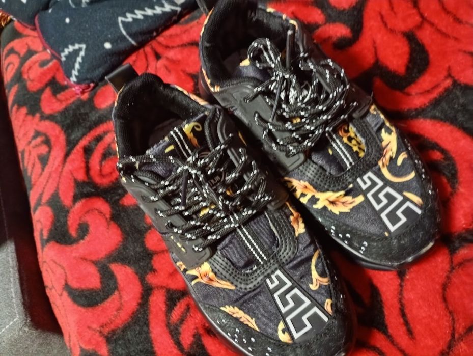 Adidași Versace originali