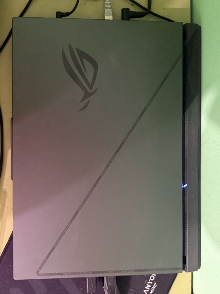 Asus rog strix g16