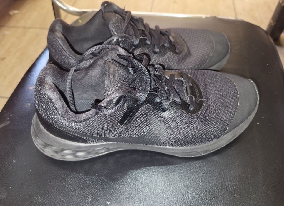 Adidasi Nike Revolution 6 marimea 36,5