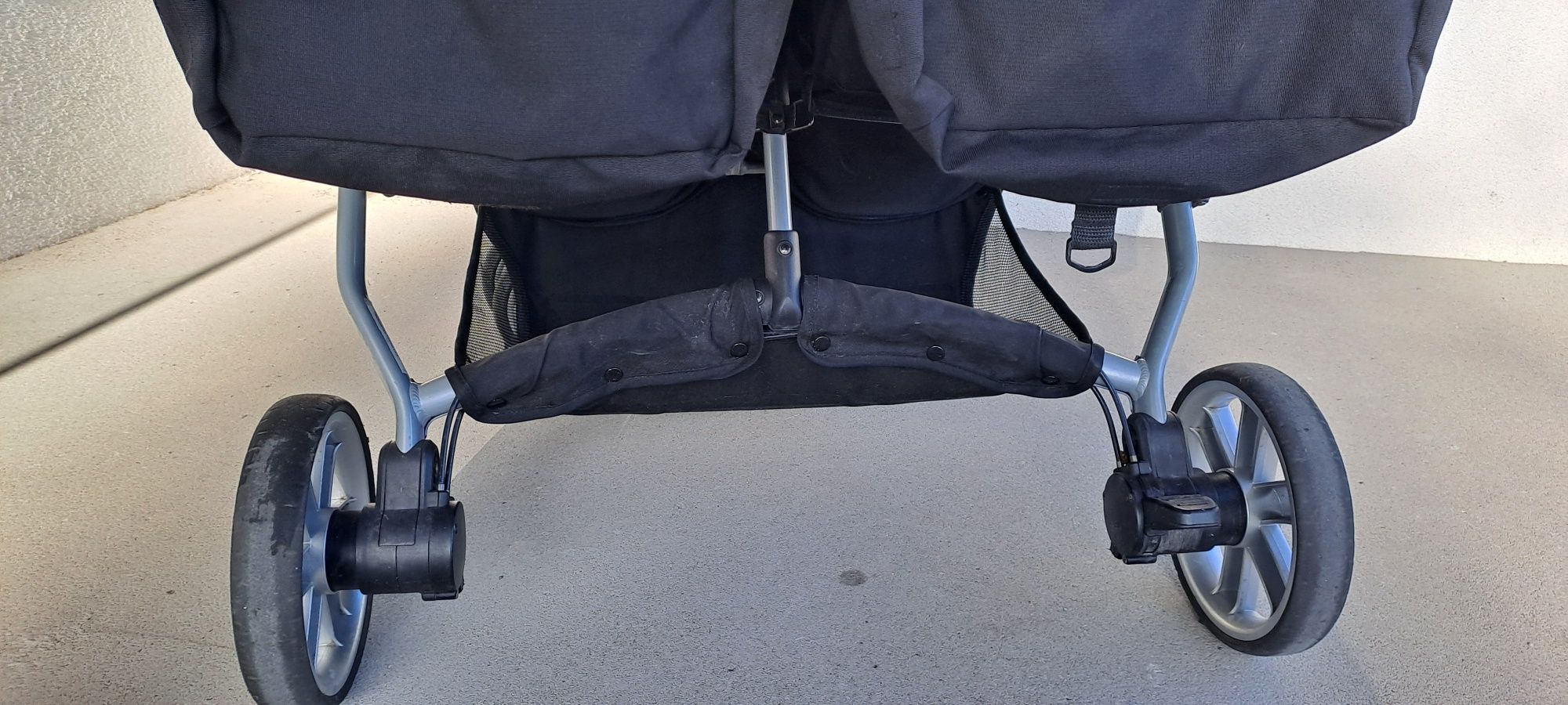 Britax B agle количка за близнаци