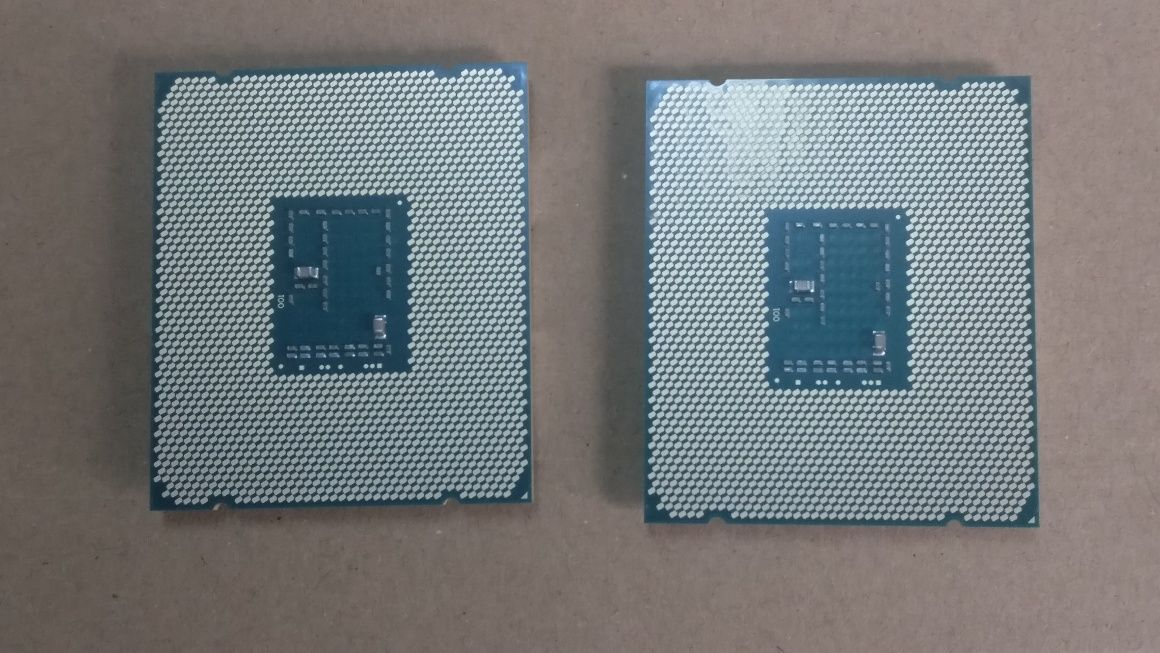 2x Intel xeon e5 2666 v3 2.9Ghz 10 Core 135W Socket LGA 2011-3