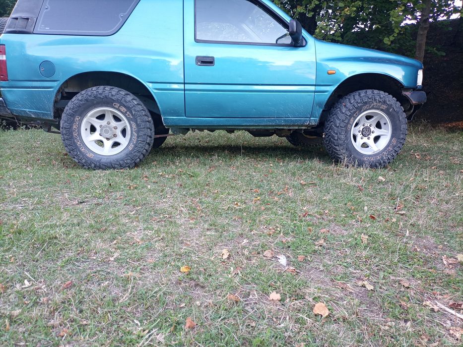 Vand Opel frontera a sau schimb