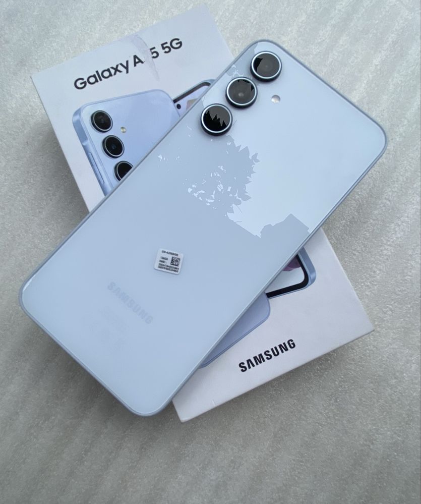 Samsung Galaxy A35 5G - 128GB, 6GB RAM, IceBlue / БЕЗ ГАРАНЦИЯ