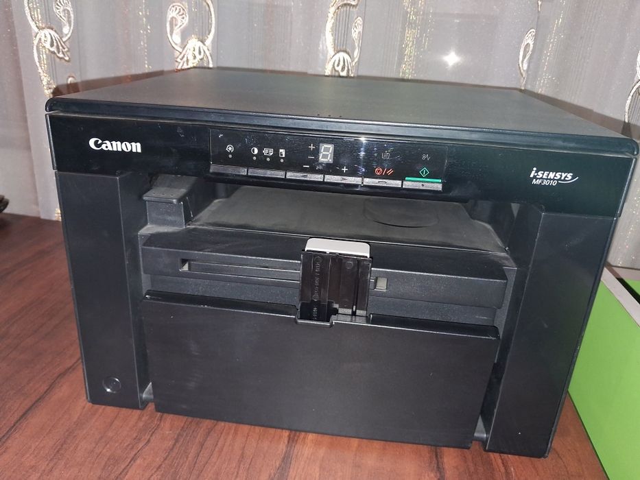 Canon mf3010 printer sotiladi