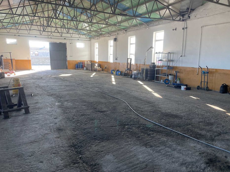 Hala industriala de vanzare