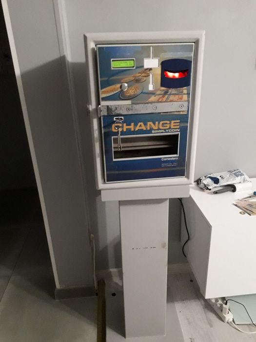 Distribuitor,Schimbator monezi,jetoane,fise self service.