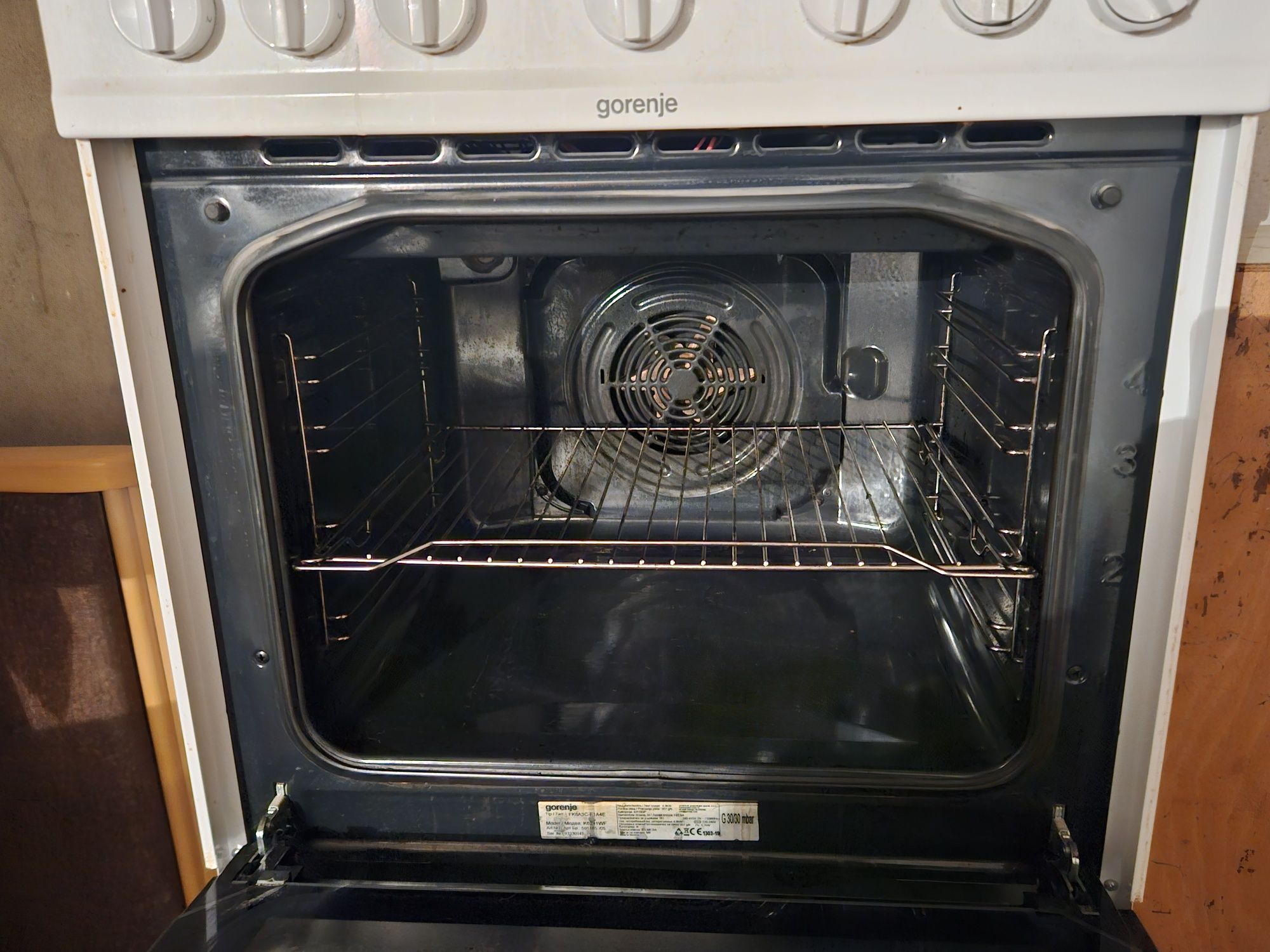 Готварска печка с фурна Gorenje