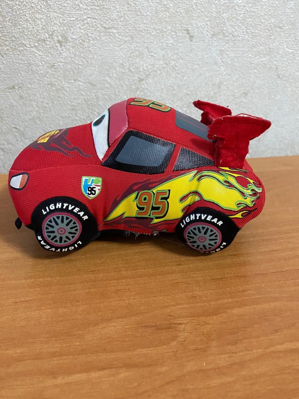 Молния МакКуин (Lightning McQueen)