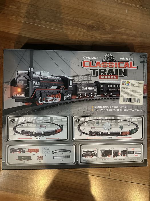 Tren clasic cu sina, cu lumini si sunet, NOU