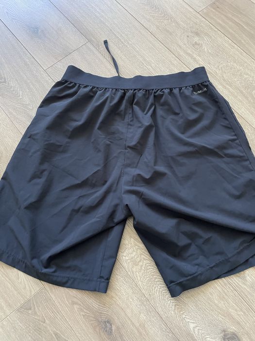 Спортни гащи Adidas