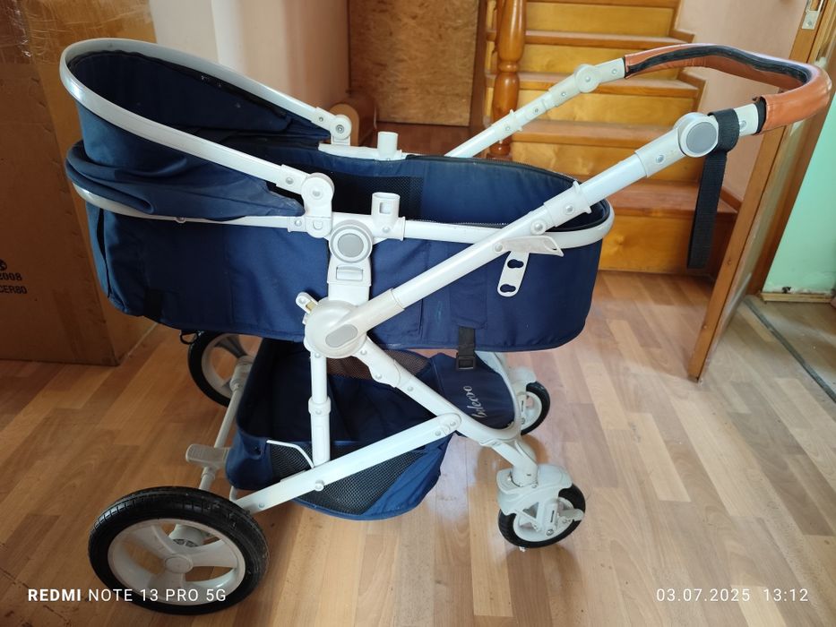Детская коляска  очень удобная
