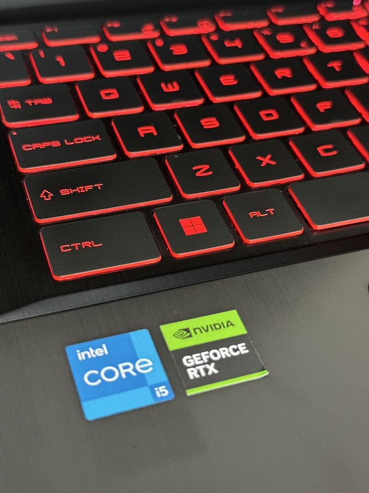 MSI GF63/144HZ/RTX 4050 6GB/i5 12450H/512GB SSD/16gb/ГАРАНЦИЯ