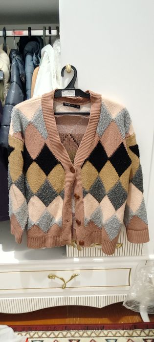 Жемпір  сатылады