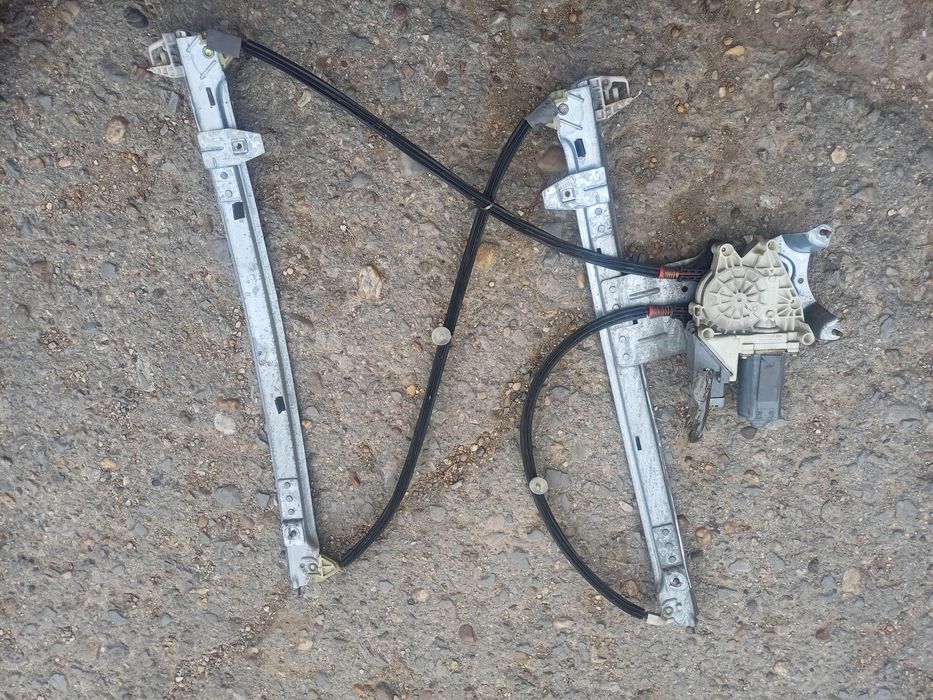 Преден ляв механизъм за стъкло зс ситроен хсара пикасо