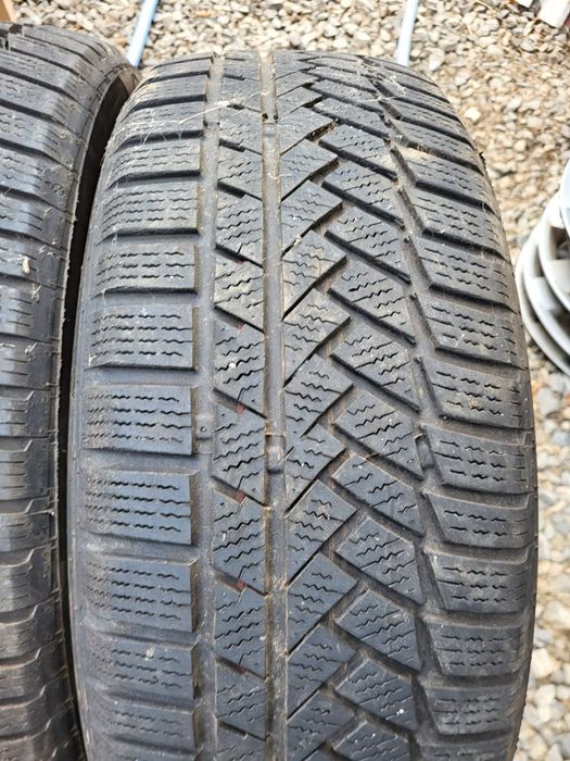 Anvelope 215 55 17 Continental iarna 2020