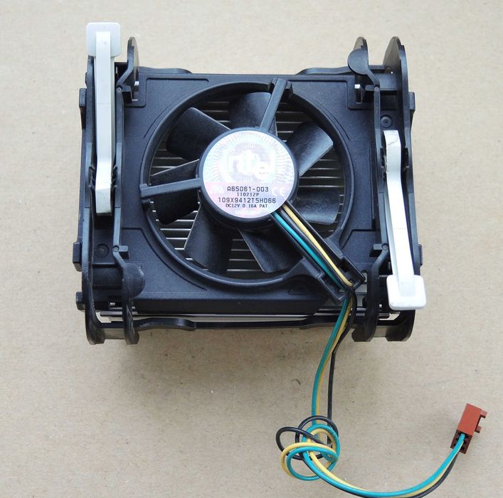 Socket 478 Intel Box Cooler Testat