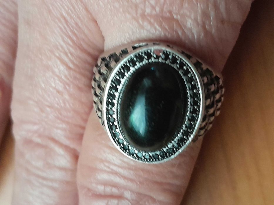 Inel vechi argint 925 marcat, onix, zirconii negre