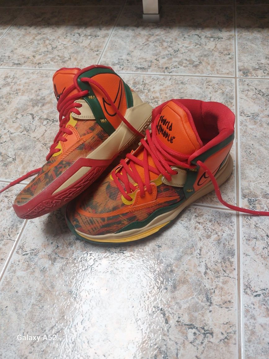 Nike Kyrie Infinity