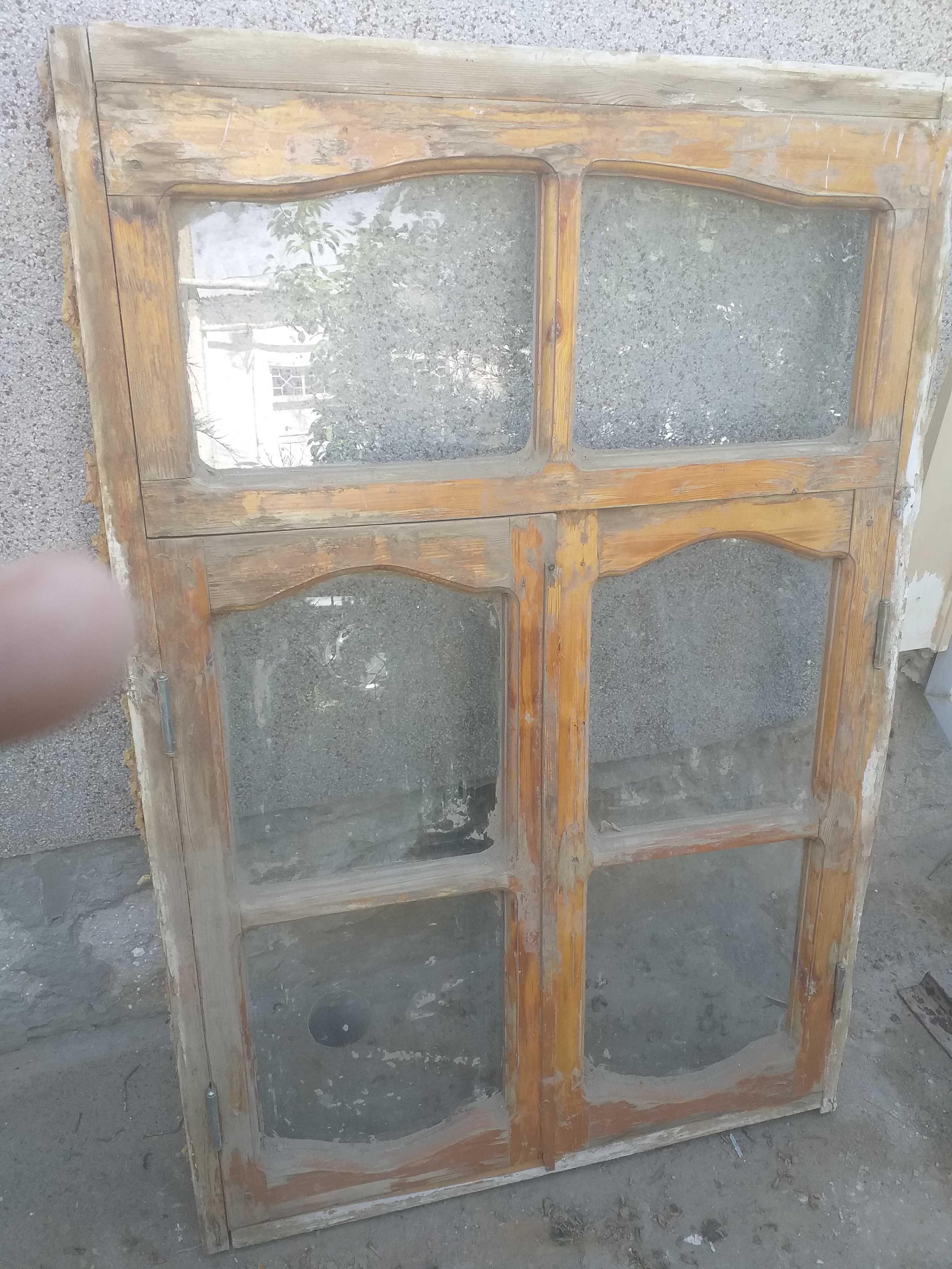 Продам деревянное окно 145×97