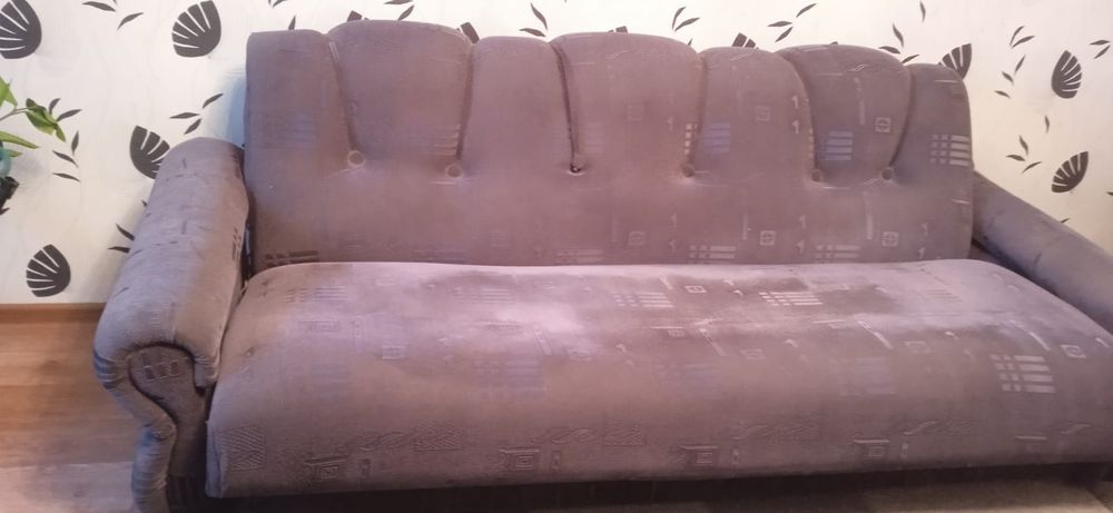 Диван и два кресла