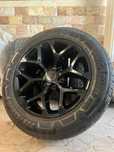 Диски c резиной R20x9J | 6x139,7