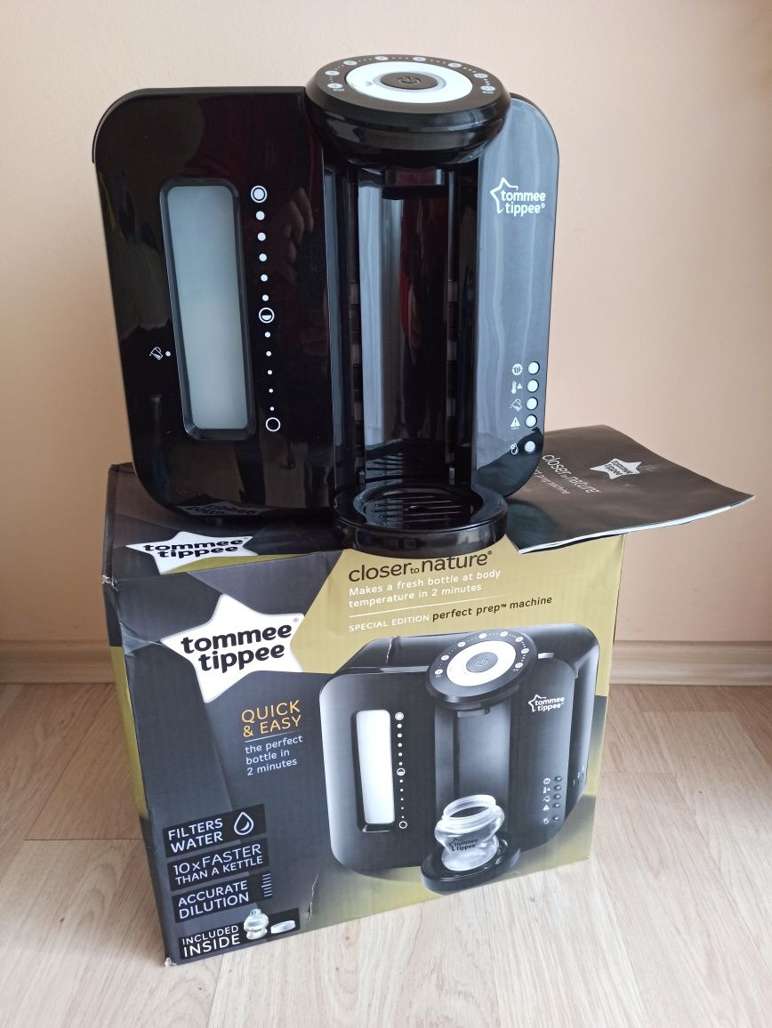 Tommee Tippee уред за приготвяне на адаптирано мляко