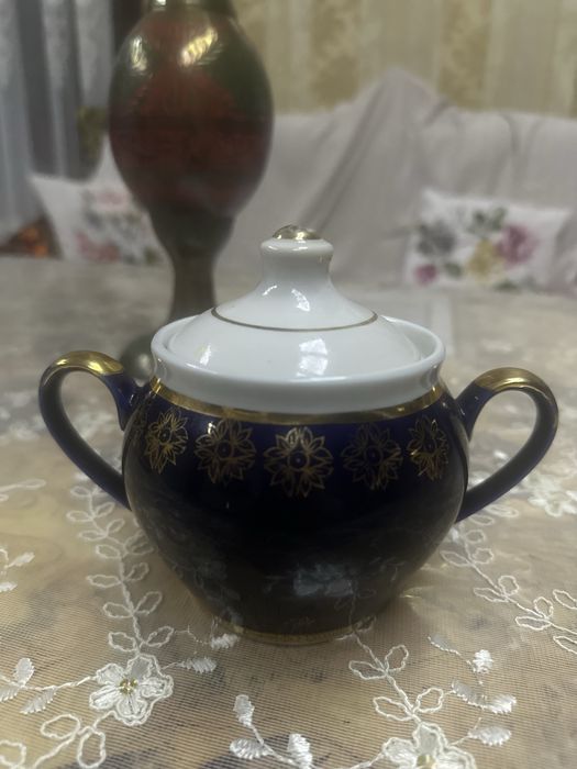 продается чайный набор . Вигтаж , Дулево 50-80 годы