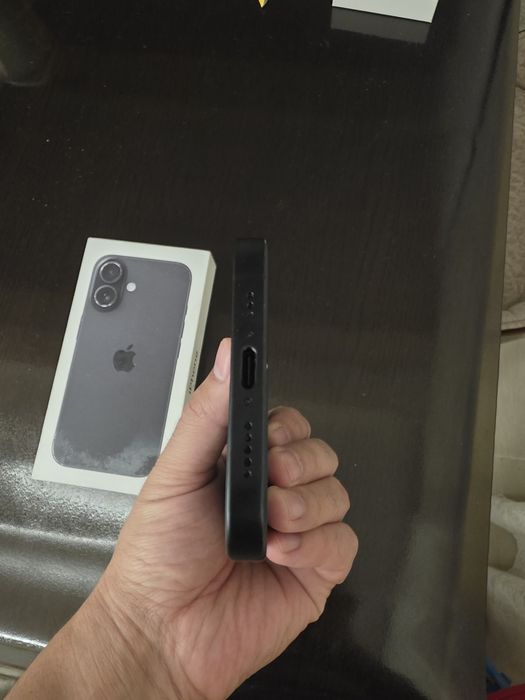 Iphone 16 128gb 100% емкость