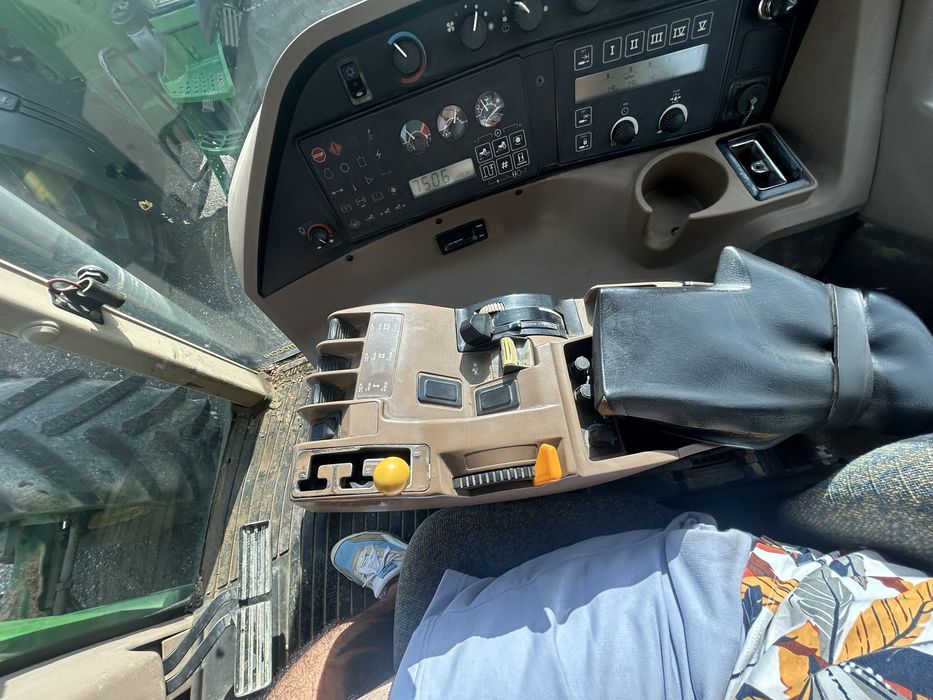 Tractor John deere 8400