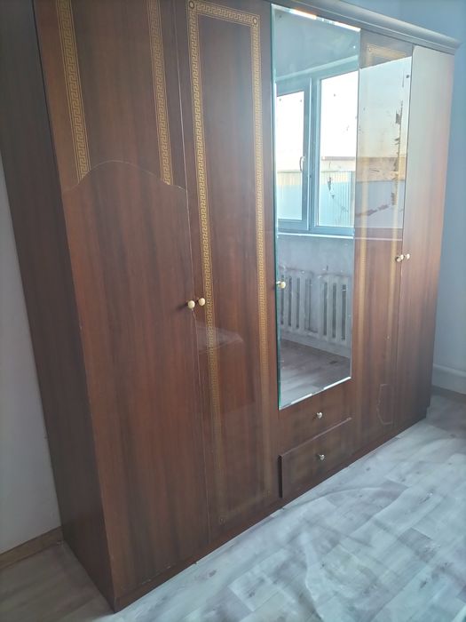 Отдам даром, спальный гарнитур. Самовывоз