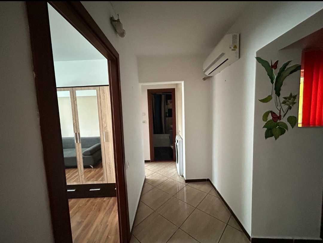 Închiriez Apartament 3 camere Pantelimon