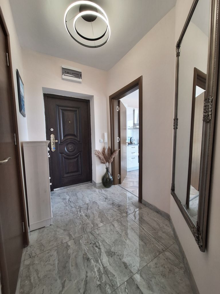 Продава се Двустаен апартамент в Бяла - 71 кв.м за 1226 €/кв.м - Снимка #9