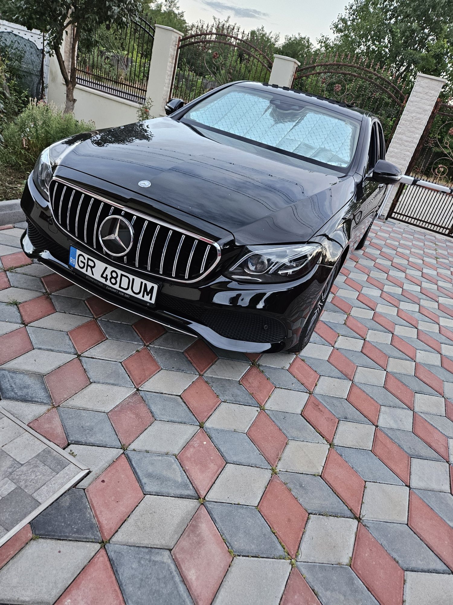 ,Mercedes E220 I