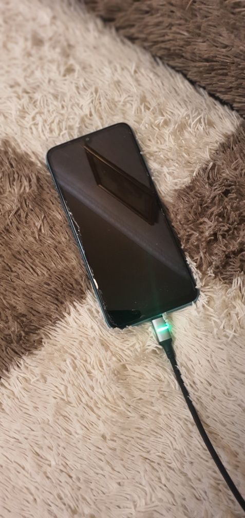 СРОЧНО ПРОДАЮ Redmi 9T в почти идеальном состоянии
