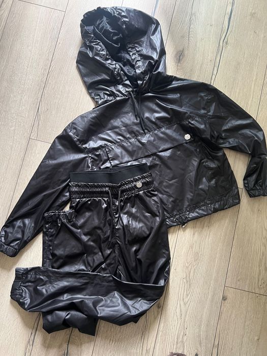 Спортен сет от шушляк XS размер