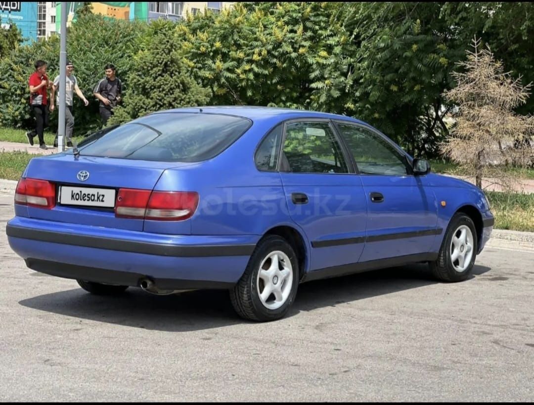 Toyota Carina E 1995