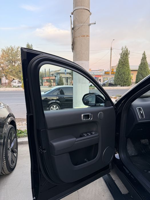 Продается Lixiang L9 Ultra 2024