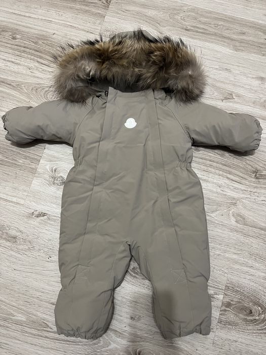 Продам комбенизон монклер