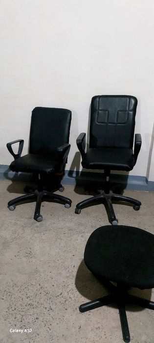 Ofisnoy kreslo 180000