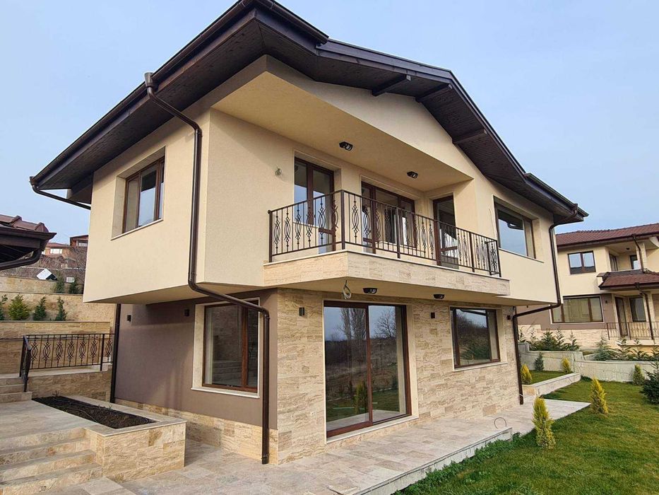 Лепене на фаянс, теракот, гранитогрес, камък изграждане на бани