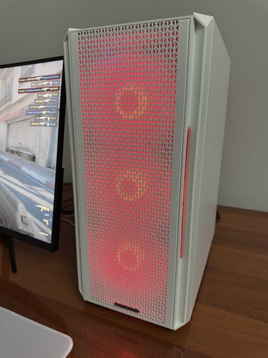 Игровой Компьютер / i5-9400F / Arktek Radeon RX 580 8 GB 2048 SP