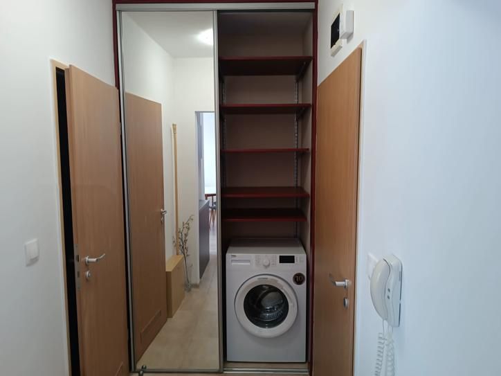 Дава се под наем Двустаен апартамент в София, Надежда 1 - 67 кв.м за 425 € - Снимка #5