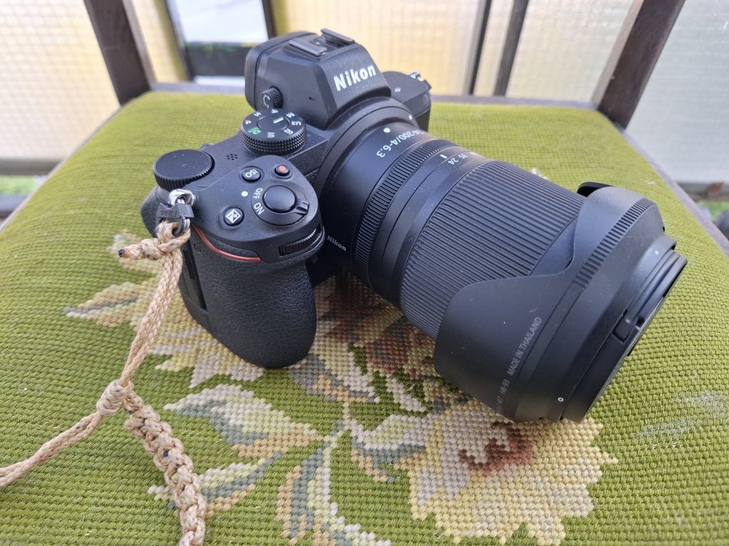 Nikon z5 + nikkor 24-200
