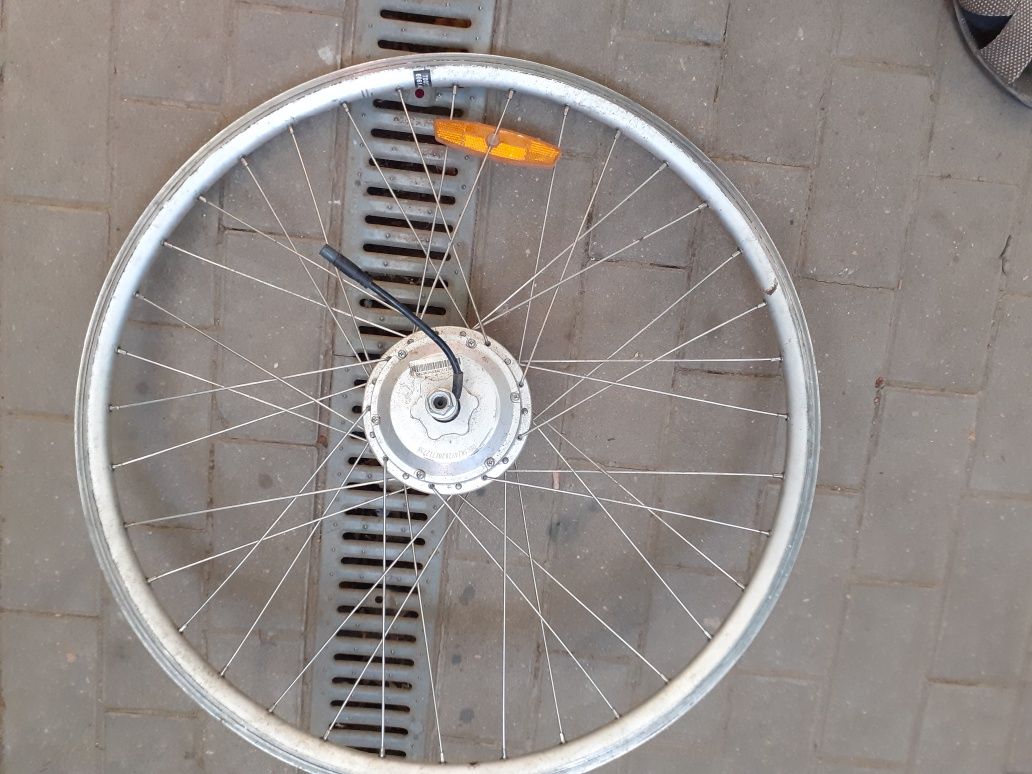 Roti bicicleta electrică