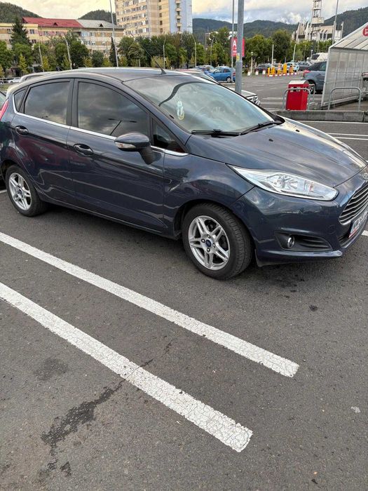 Vand Ford Fiesta