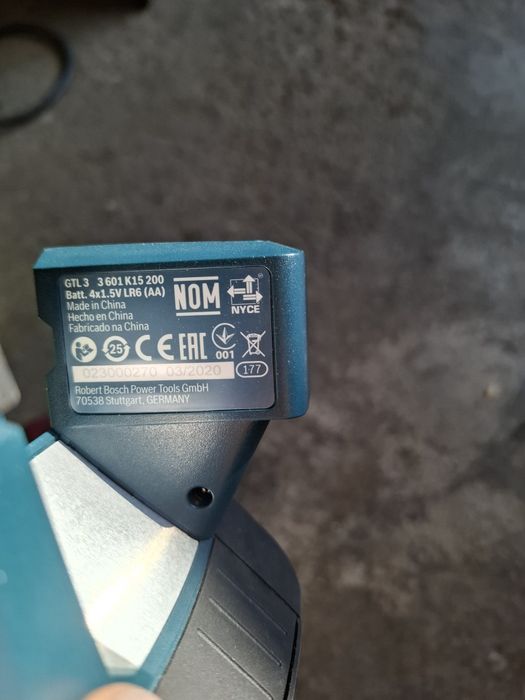 Nivela laser Bosch GTL 3 Professional  pentru gresoe si faianta